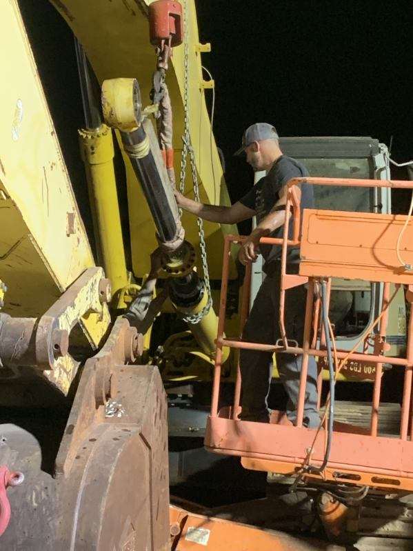 Engine rebuild on heavy tractor
